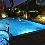 Apartmán Violet Garden 2 Veranda