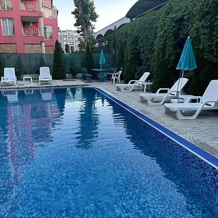 Appartamento Violet Garden 2 Veranda Sunny Beach