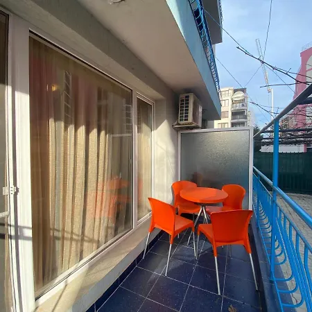 Appartamento Violet Garden 2 Veranda
