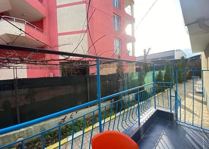 Violet Garden 2 Veranda Sunny Beach