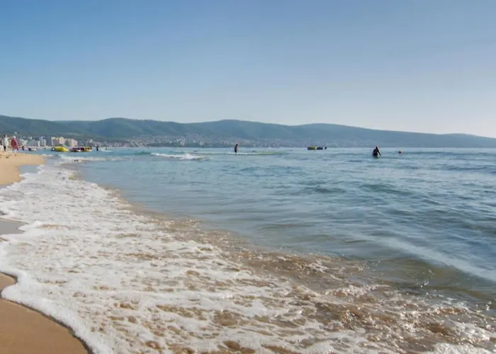 Apartament Violet Garden 2 Veranda Sunny Beach