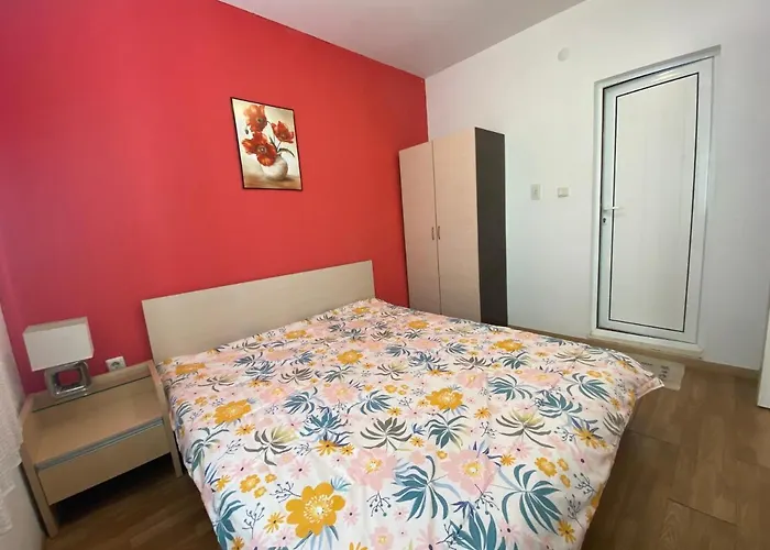 Apartament Violet Garden 2 Veranda Sunny Beach
