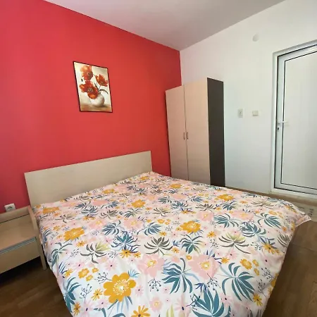 Daire Violet Garden 2 Veranda Sunny Beach